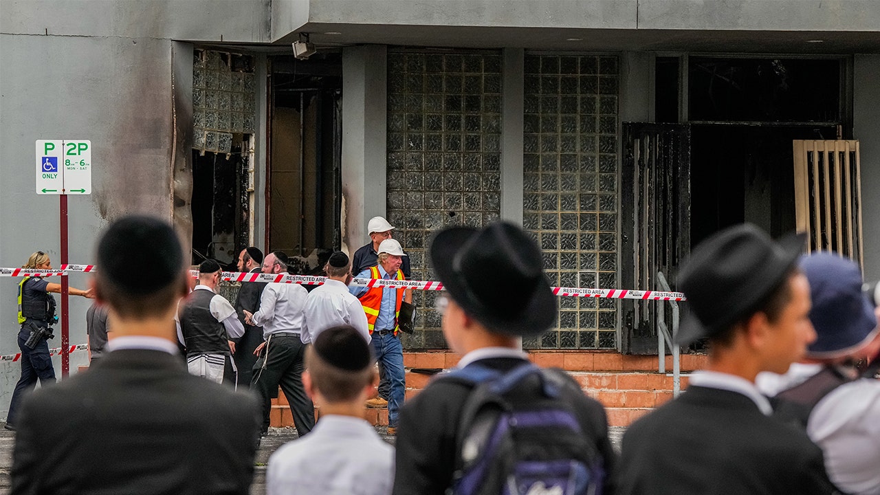 melbourne-synagogue-arson