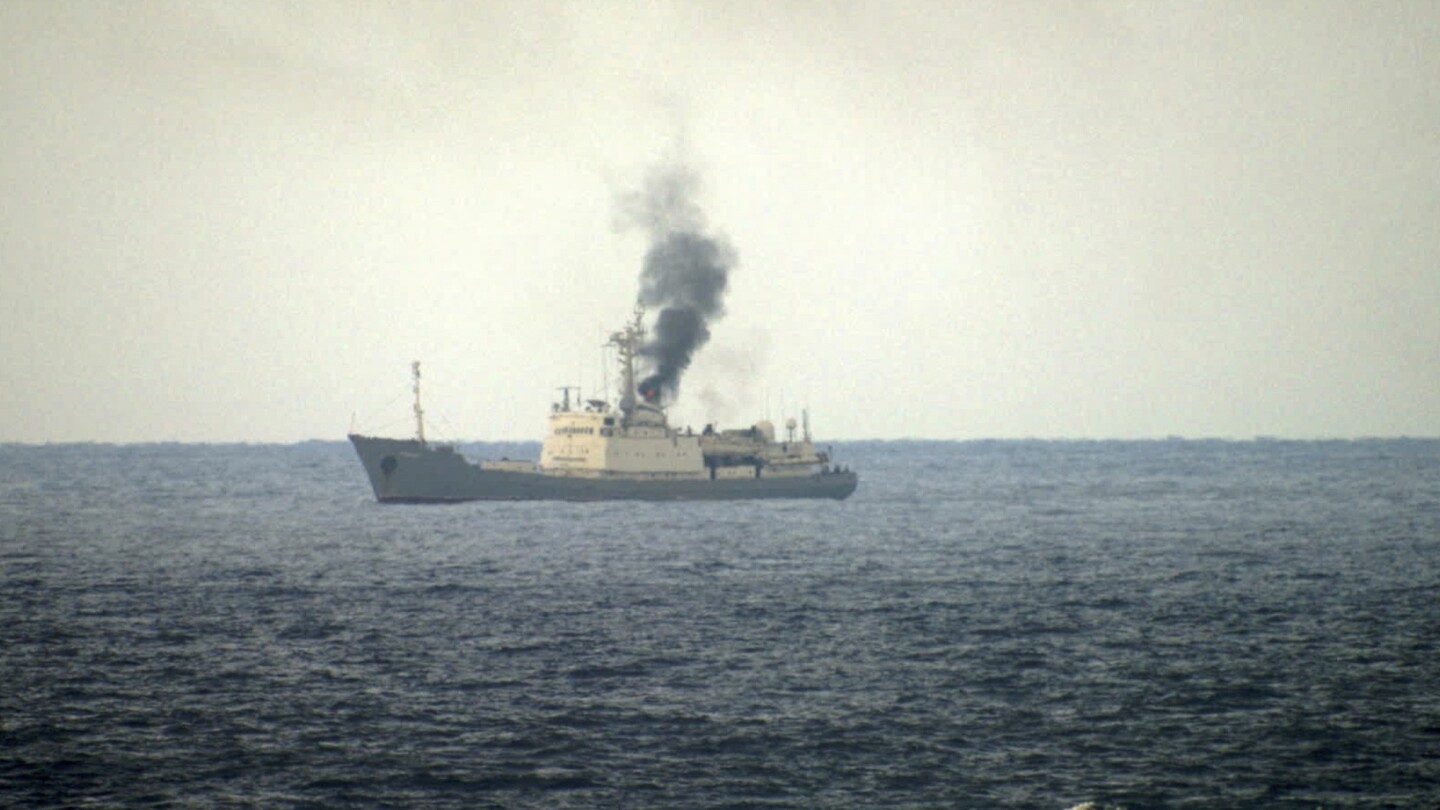 russian-spy-ship-fire-syria