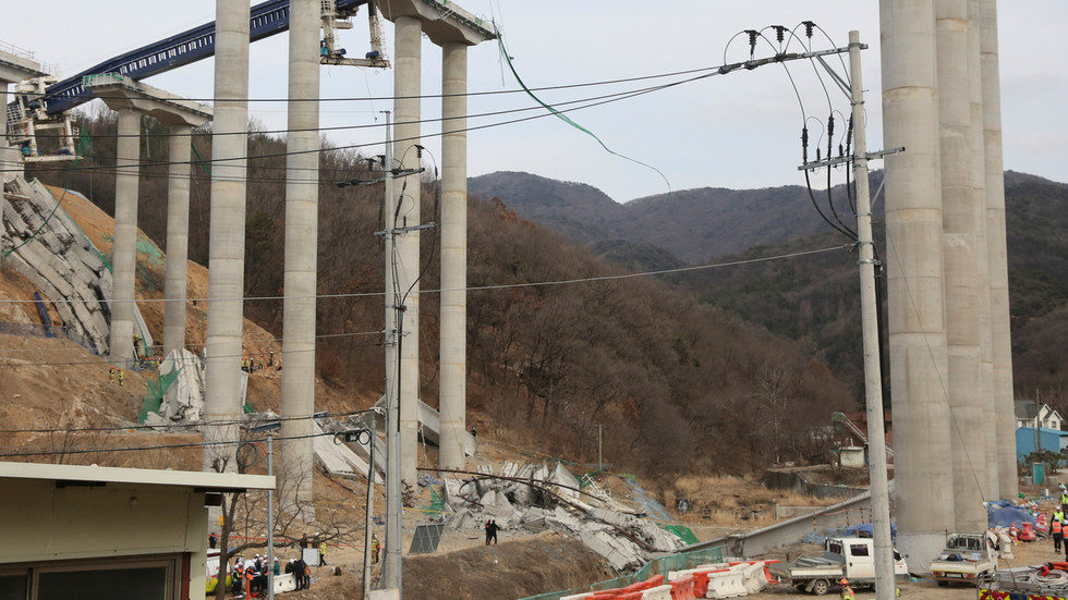 south-korea-bridge-collapse