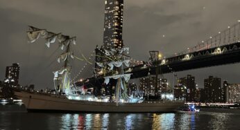 Mexican-Flagged Tall Ship Collides with Brooklyn Bridge, Causing Injuries